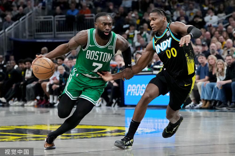 罗伯逊凭借 罗伯逊凭借